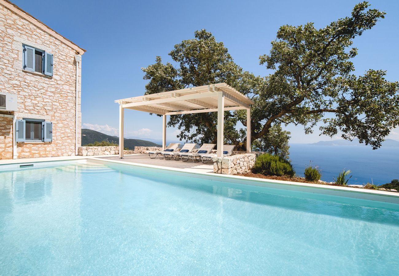 Villa in Vasiliki - Villa Iris