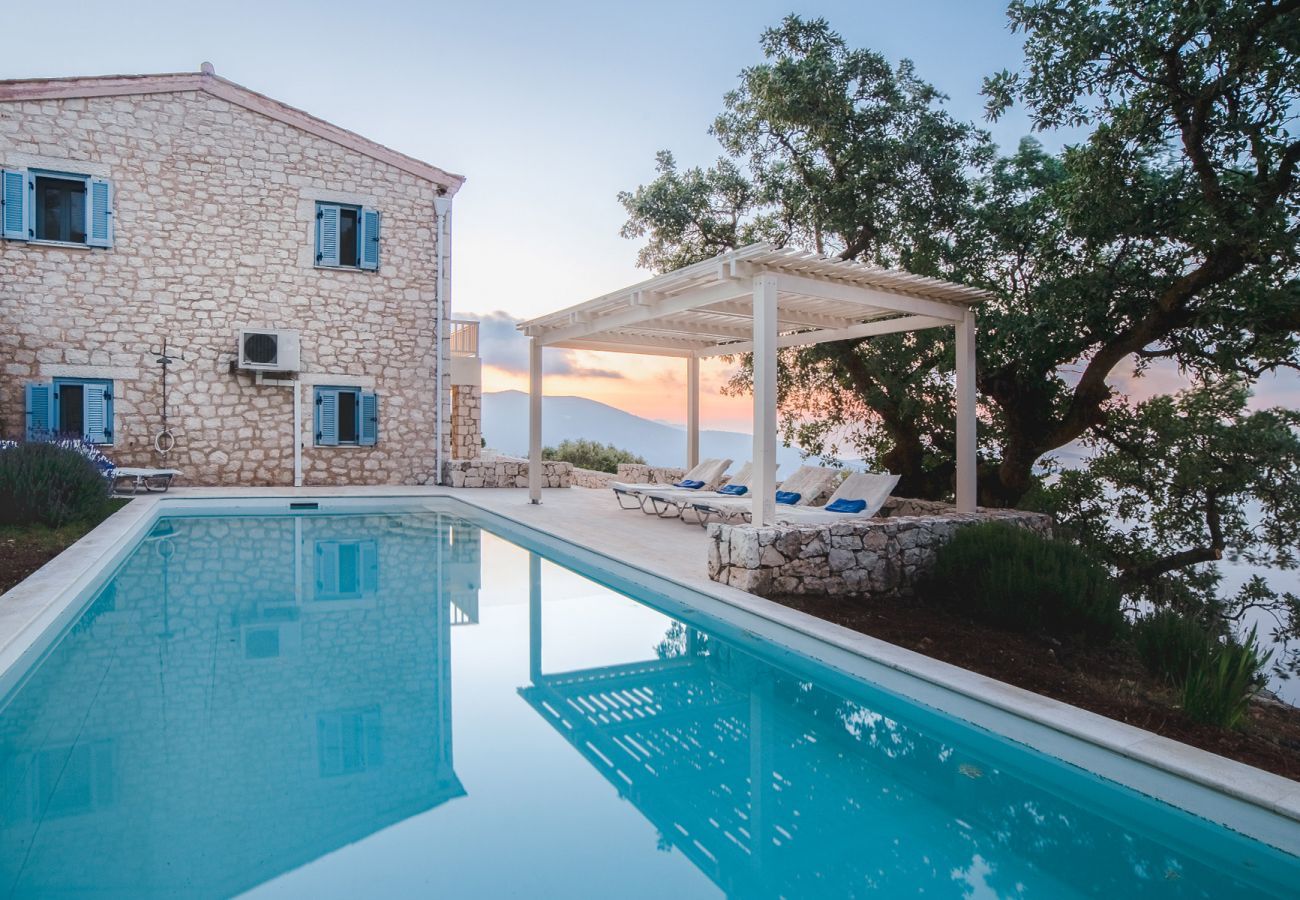 Villa in Vasiliki - Villa Iris