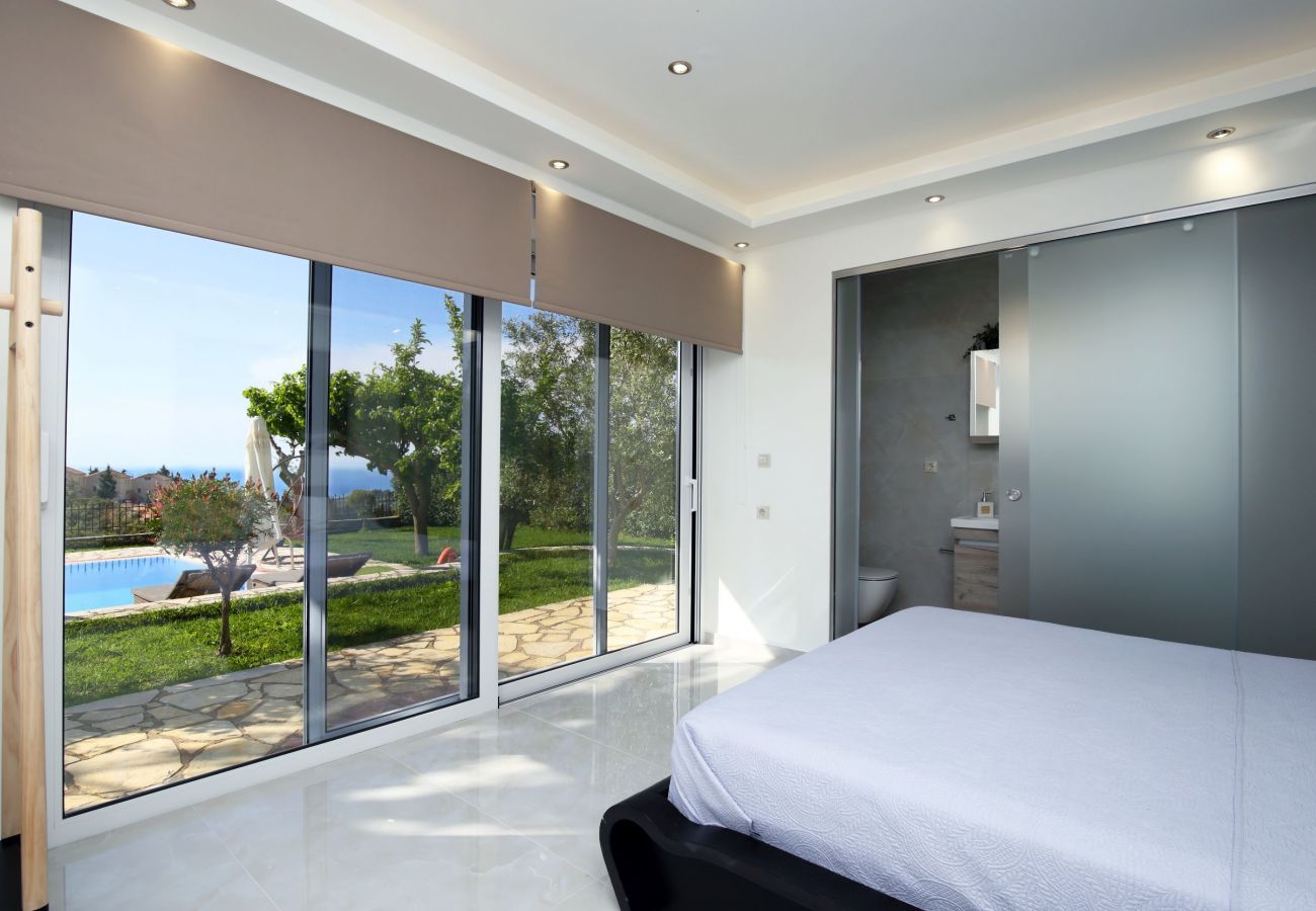 Villa in Tsoukalades - Villa Oporoforo