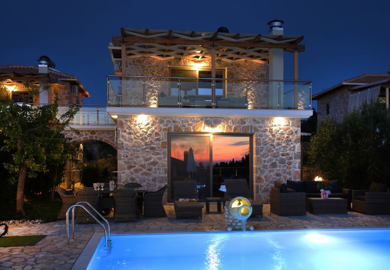Villa in Tsoukalades - Villa Angelos