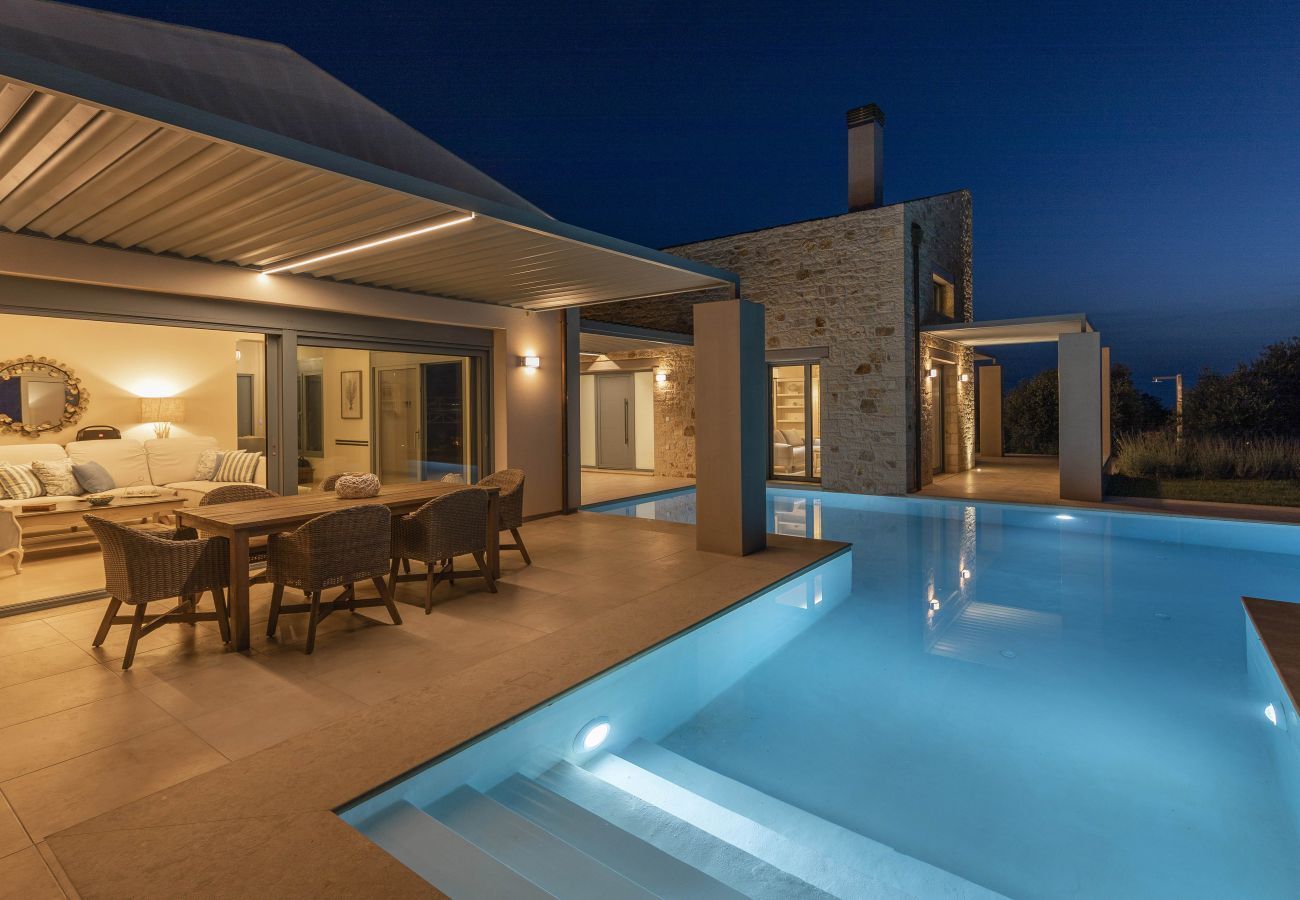 Villa in Kalamitsi - Villa Alessia