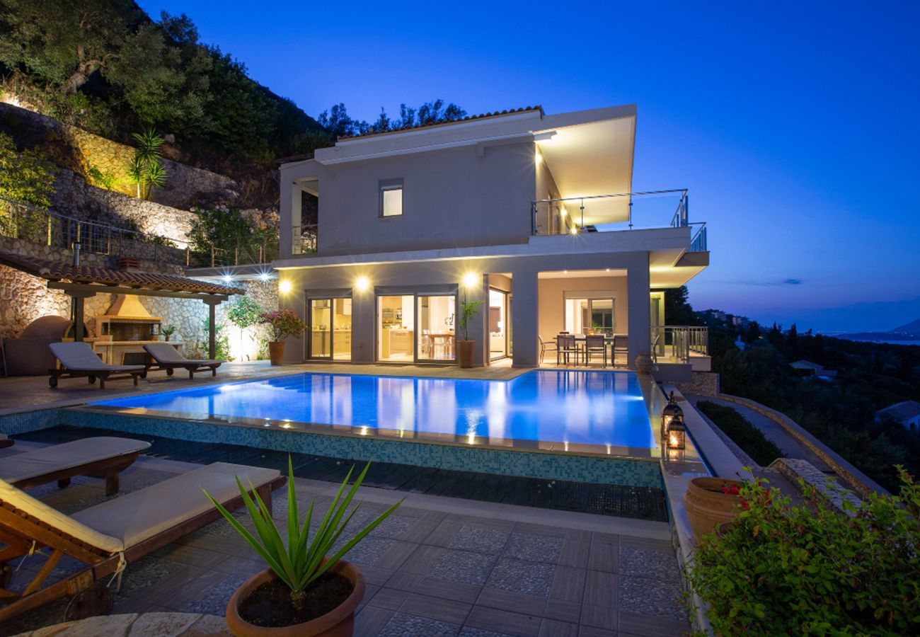 Villa in Perigiali - Villa Lilaea