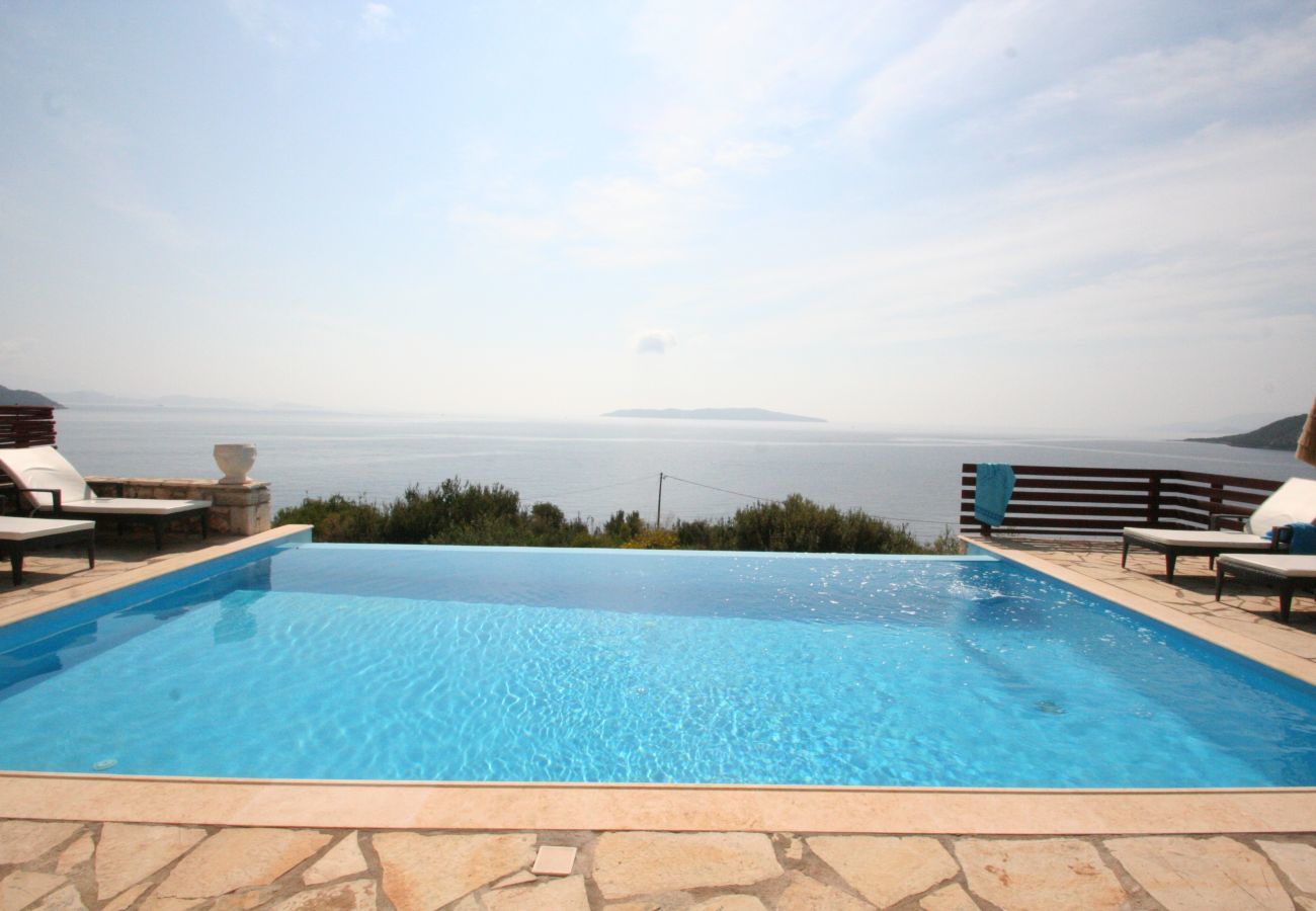 Villa in Evgiros - Villa Eden I