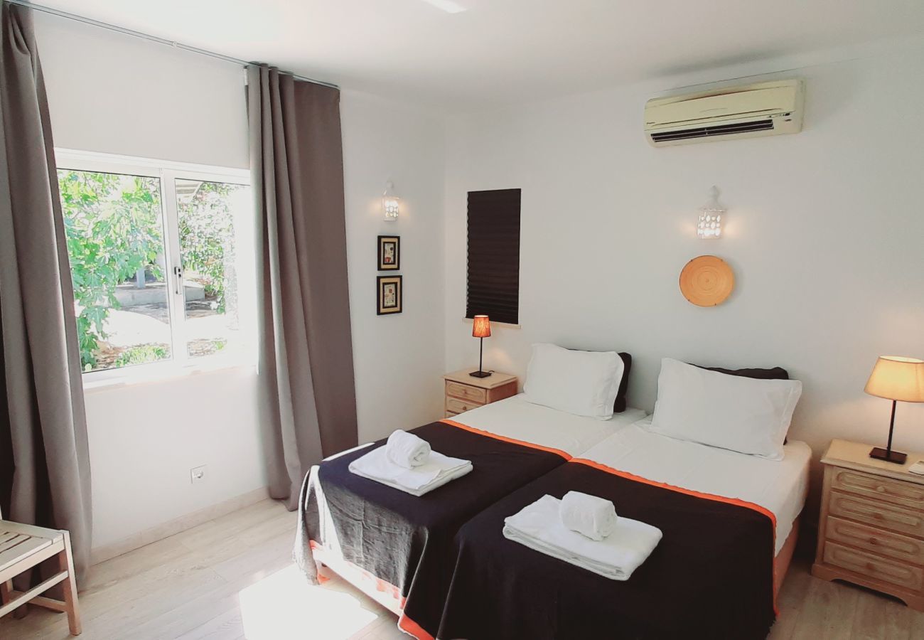 Villa in Benagil - Villa Leonora