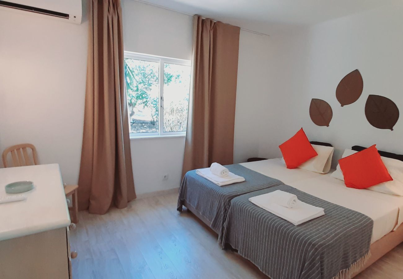 Villa in Benagil - Villa Leonora