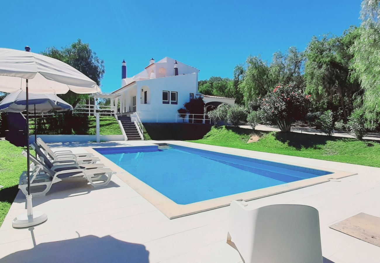 Villa in Benagil - Villa Leonora