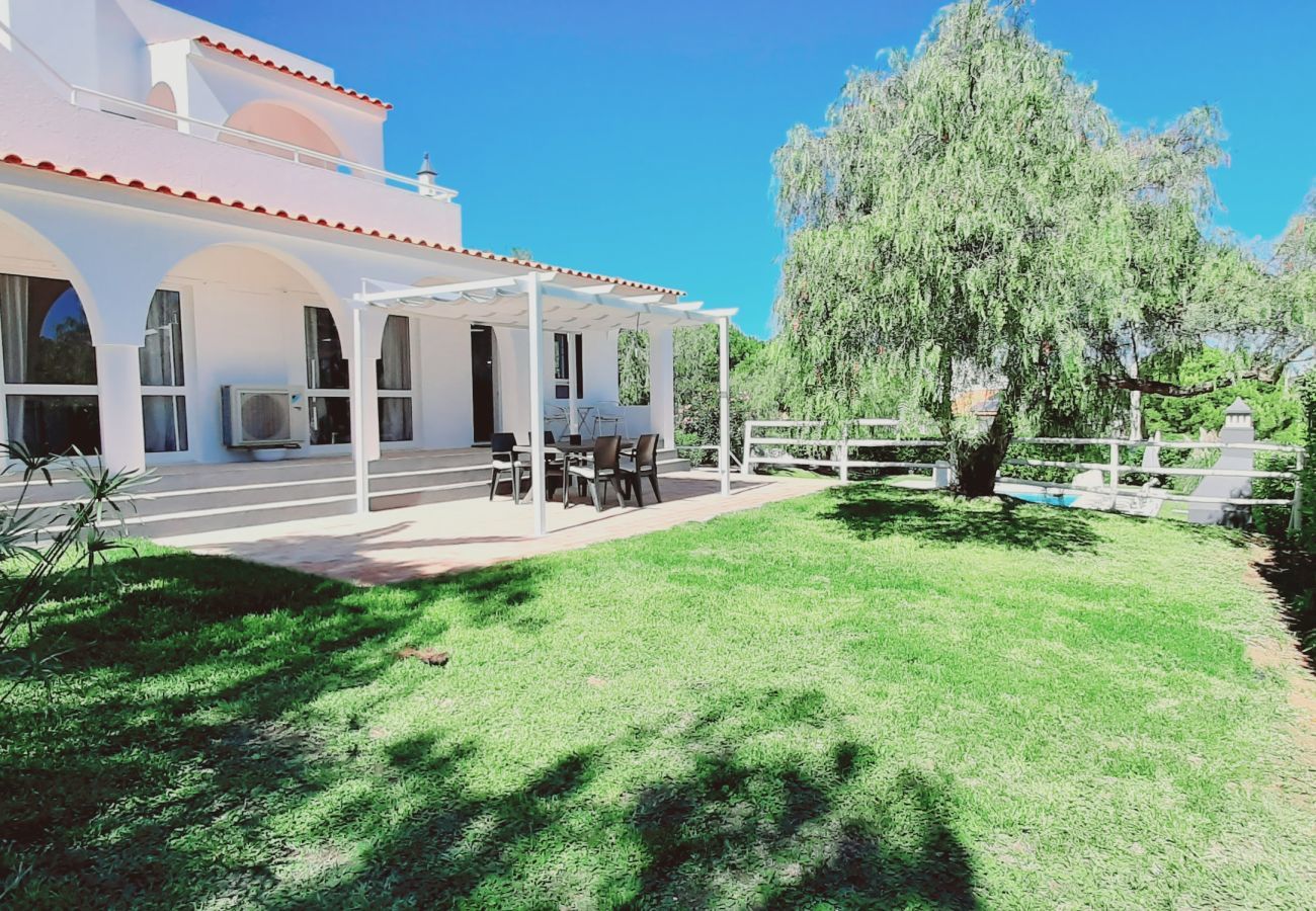Villa in Benagil - Villa Leonora