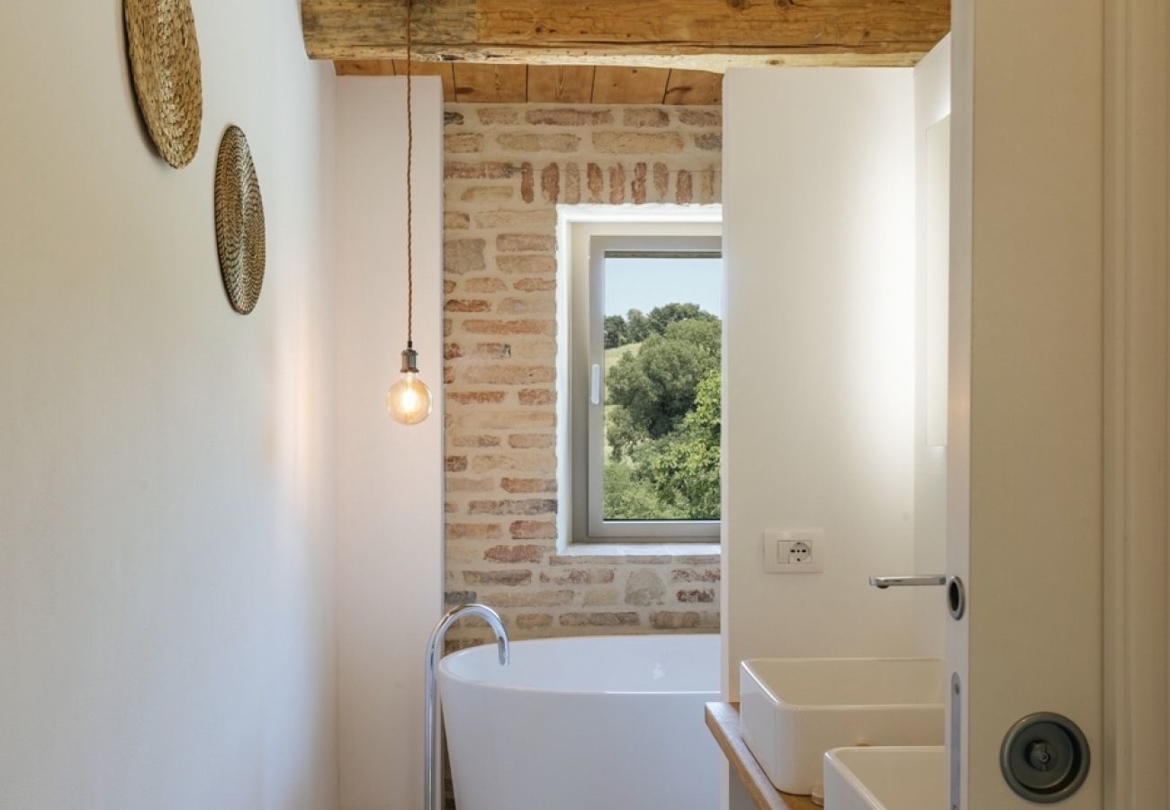 Villa in Mombaroccio - Casa Fontegenga