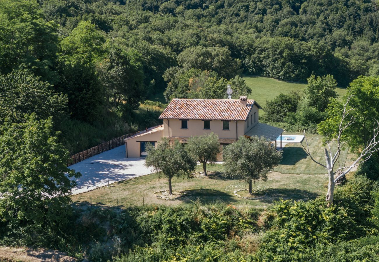Villa in Mombaroccio - Casa Fontegenga