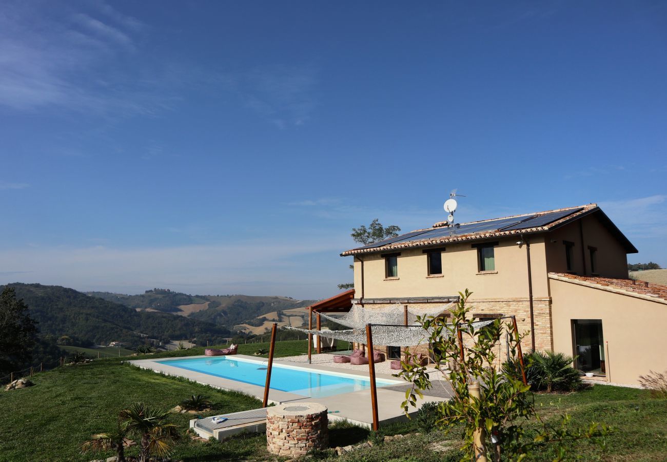 Villa in Mombaroccio - Casa Fontegenga