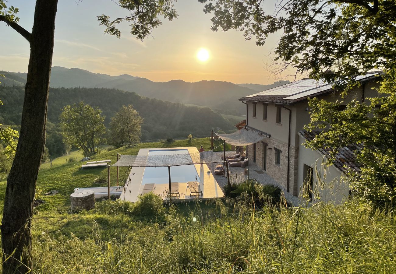 Villa in Mombaroccio - Casa Fontegenga