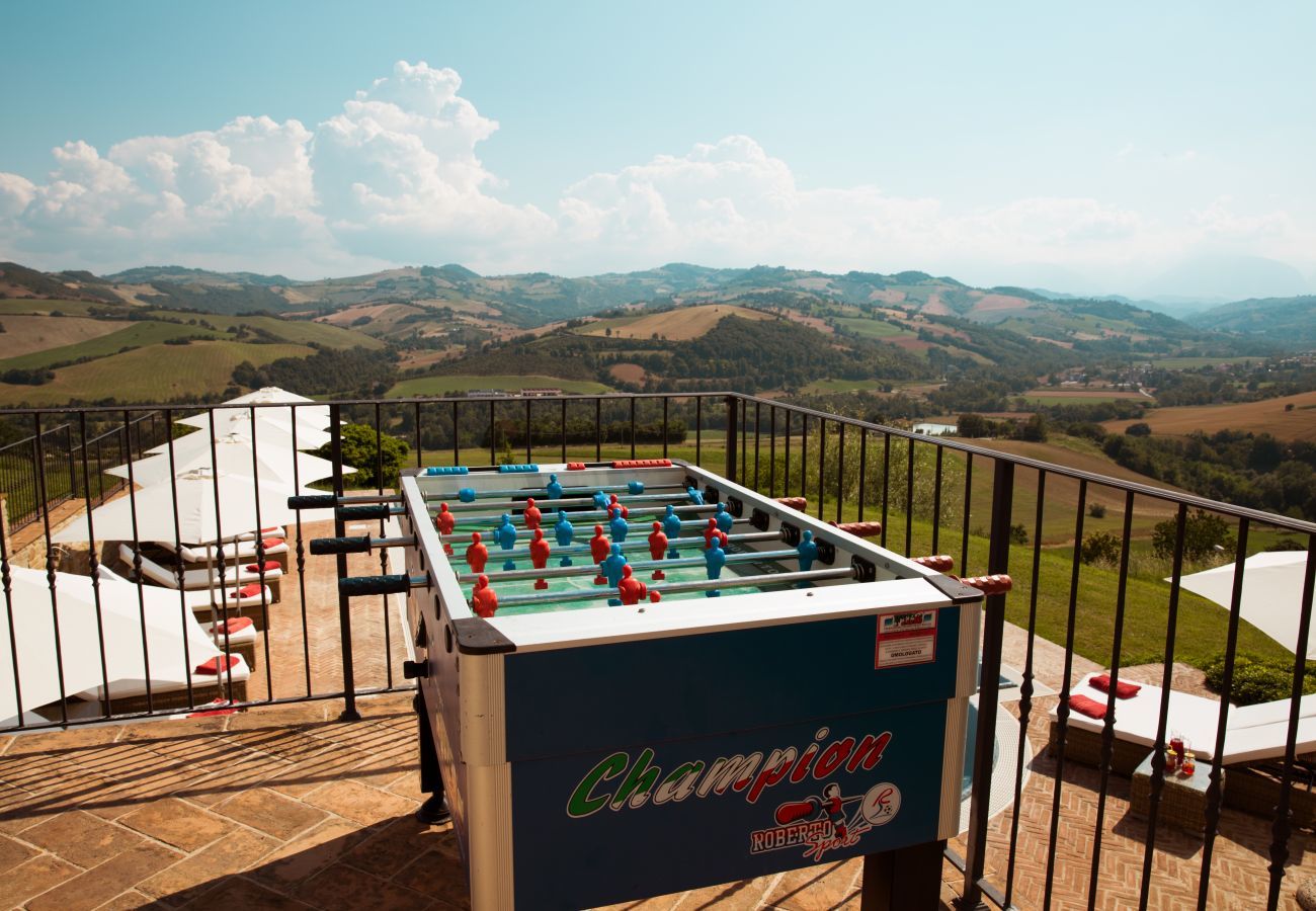 Villa in Montelparo - La Casa in Collina