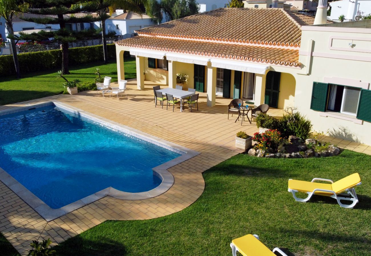 Villa in Vilamoura - Villa Carolina
