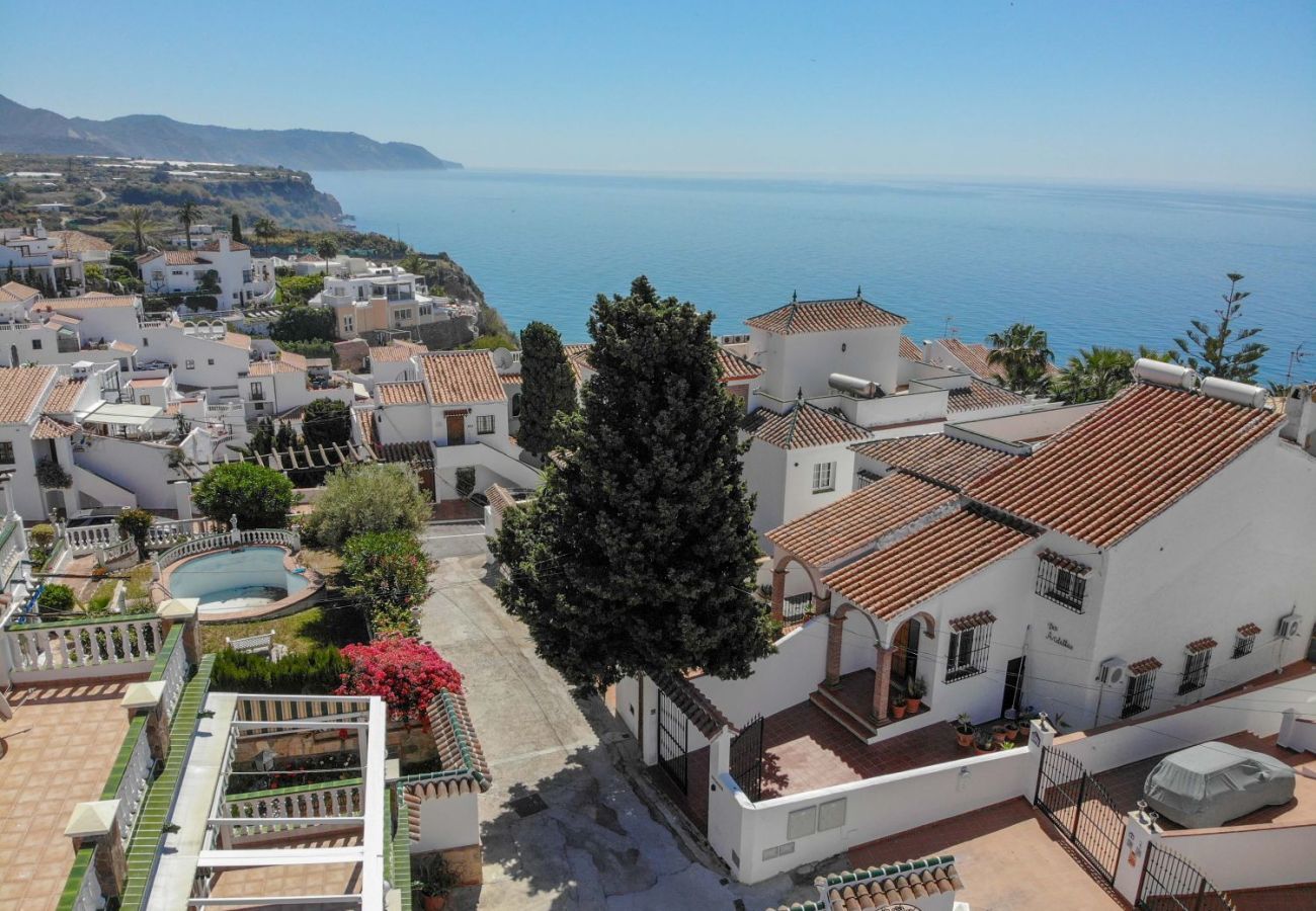 Huis in Nerja - Villa Burriana Puesta de Sol