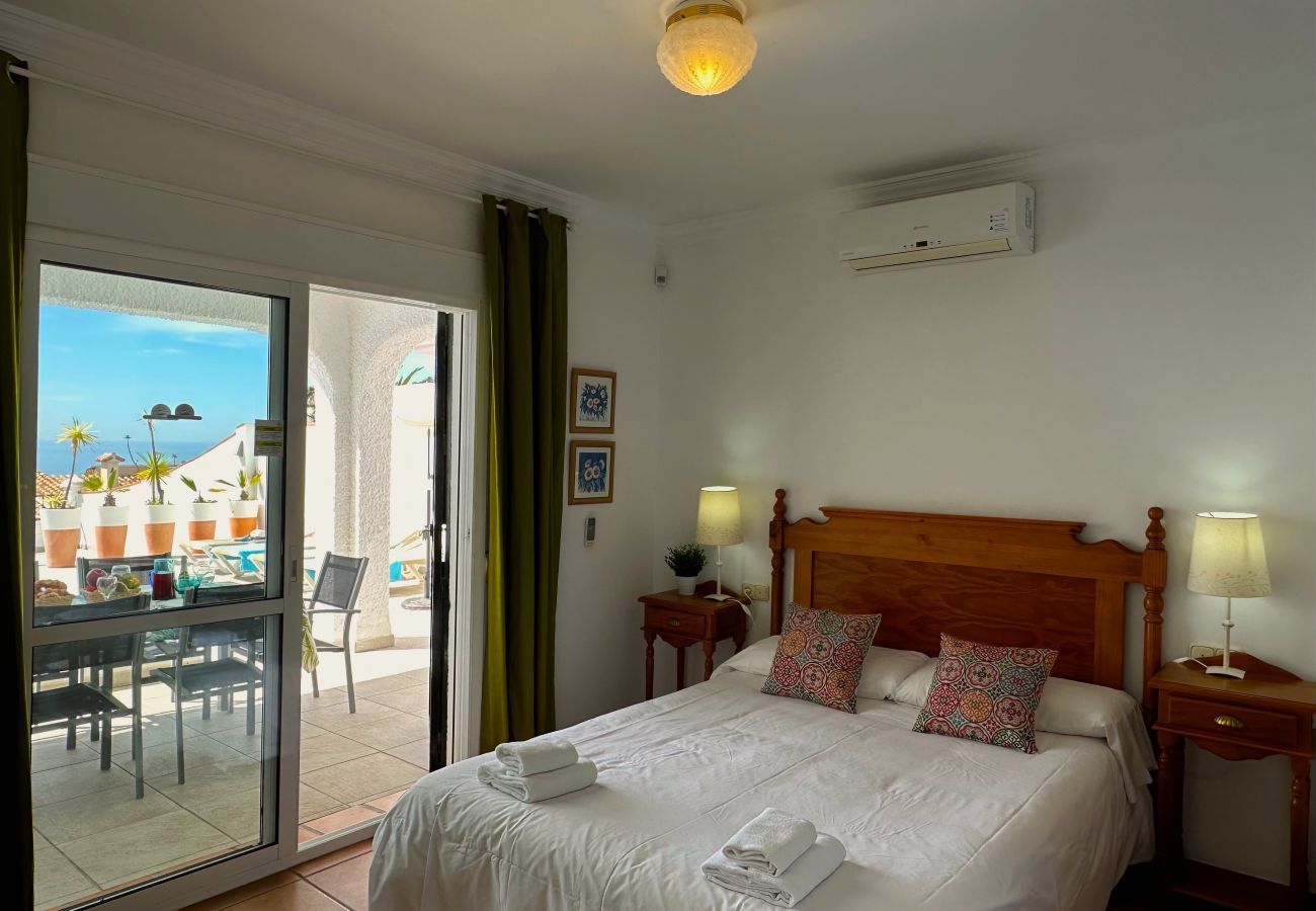 Huis in Nerja - Villa Burriana Puesta de Sol