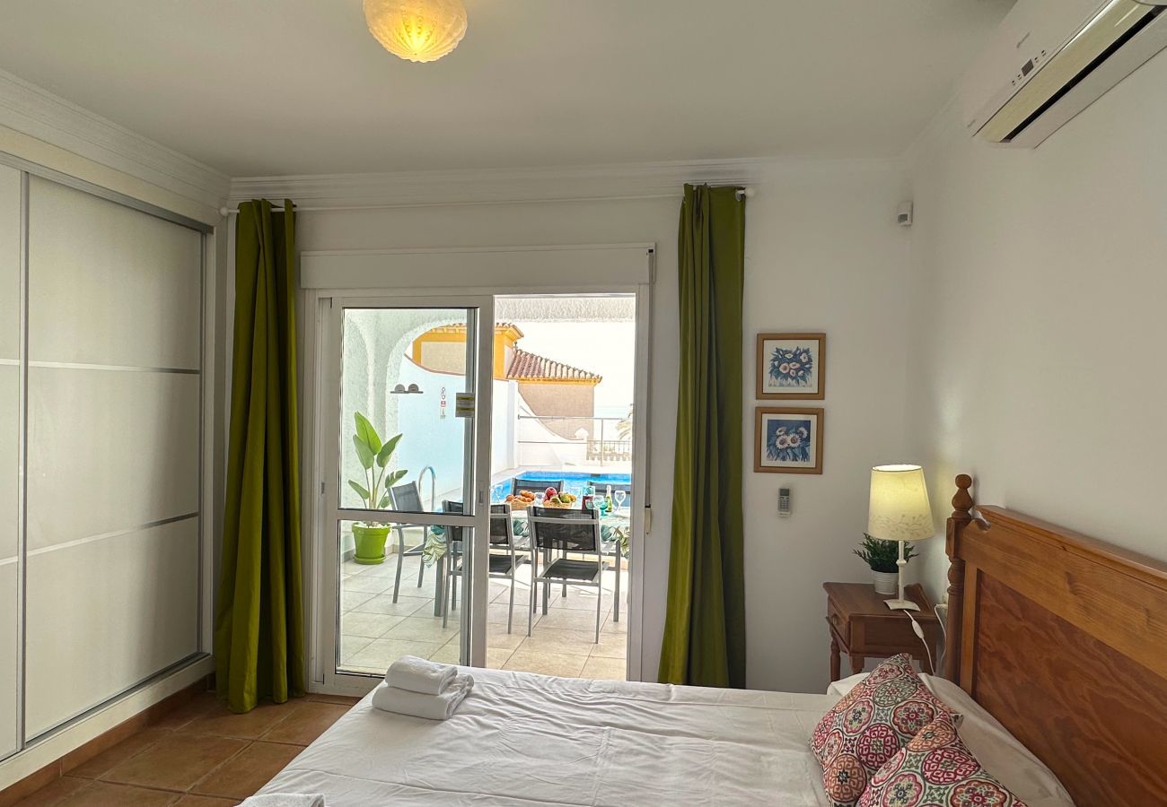 Huis in Nerja - Villa Burriana Puesta de Sol