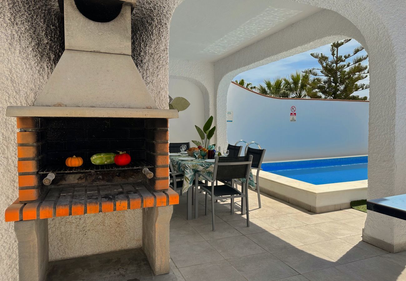 Huis in Nerja - Villa Burriana Puesta de Sol