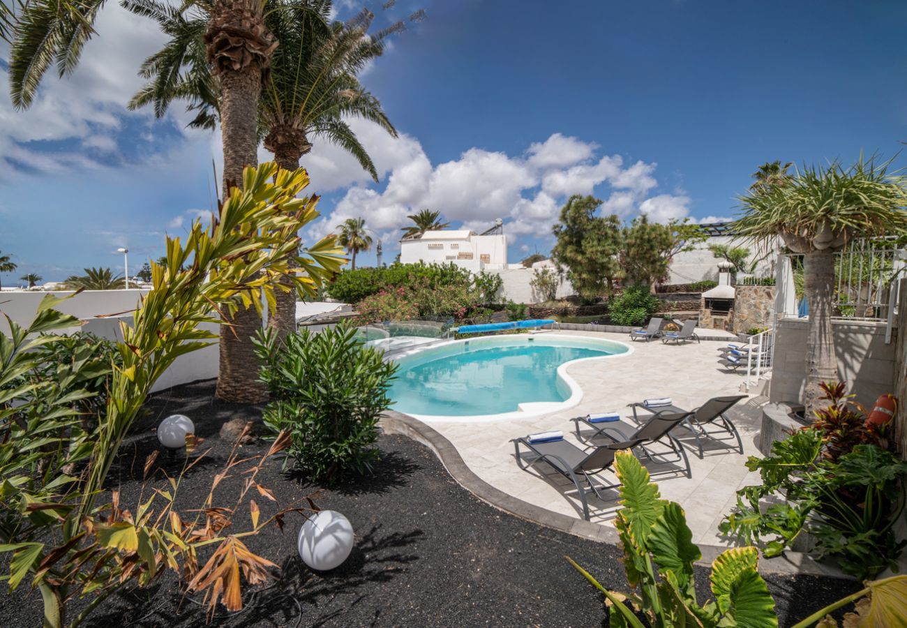 Villa in Puerto del Carmen - Villa Magnolia