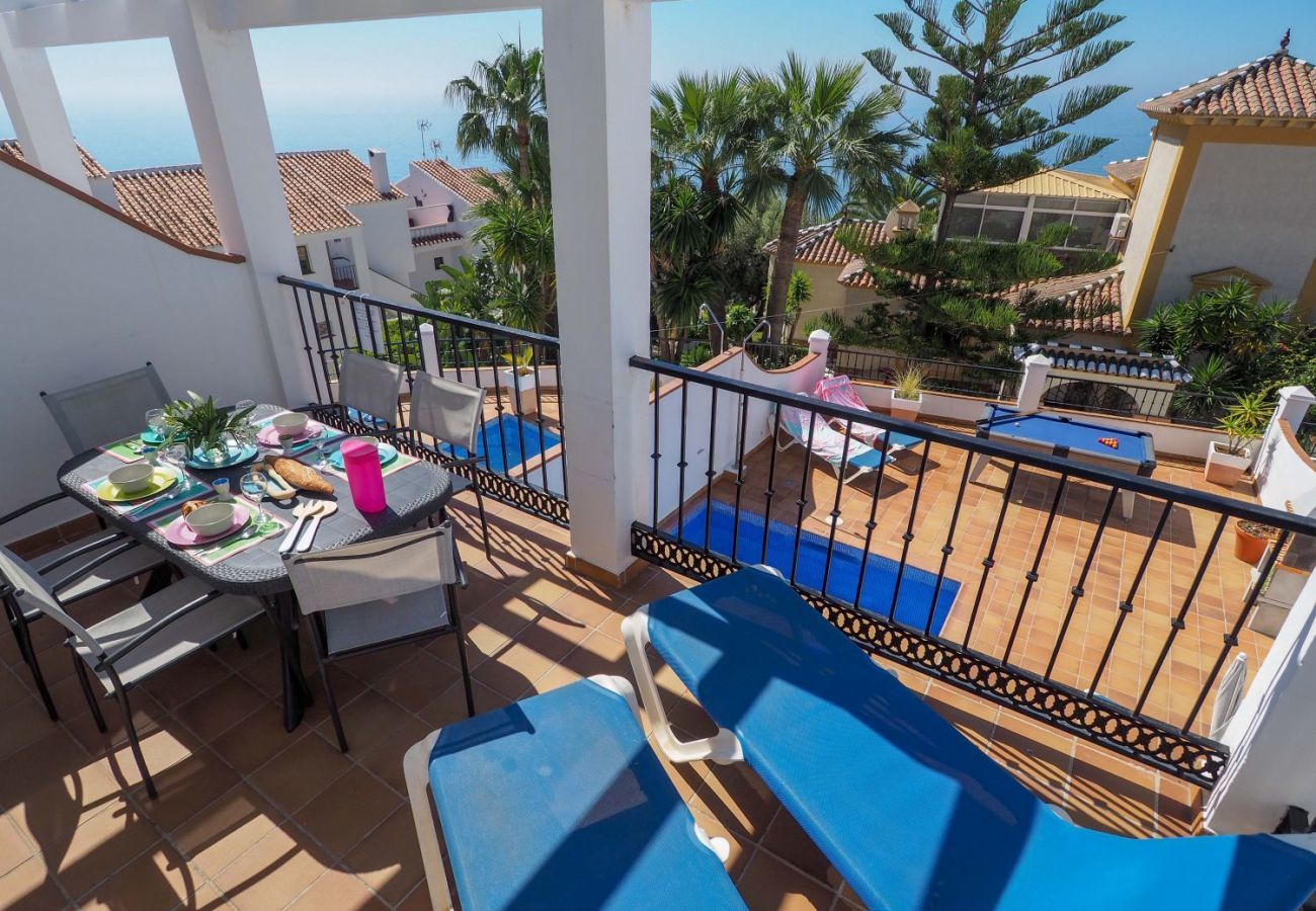 Villa in Nerja - Villa Burriana Dorada