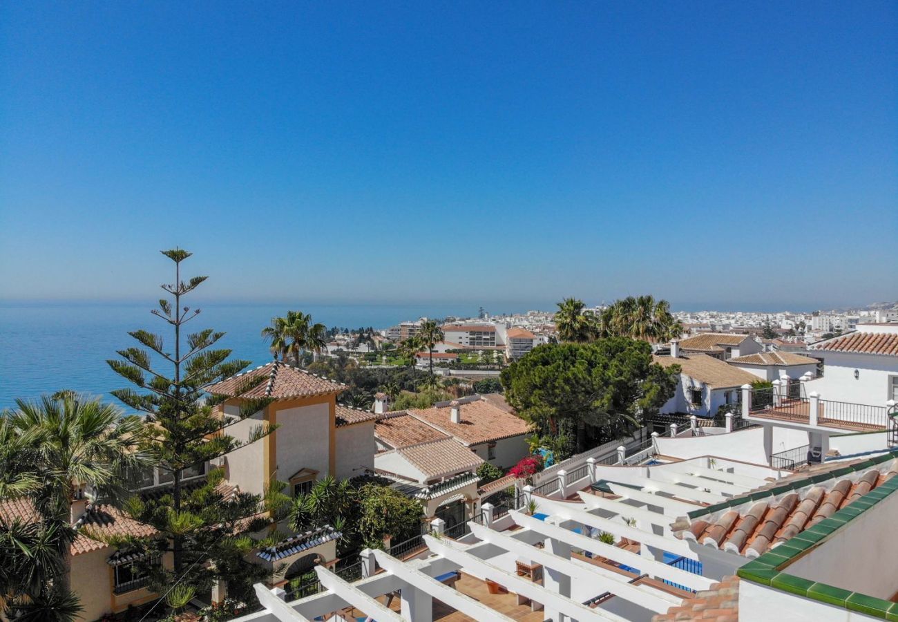 Villa in Nerja - Villa Burriana Dorada