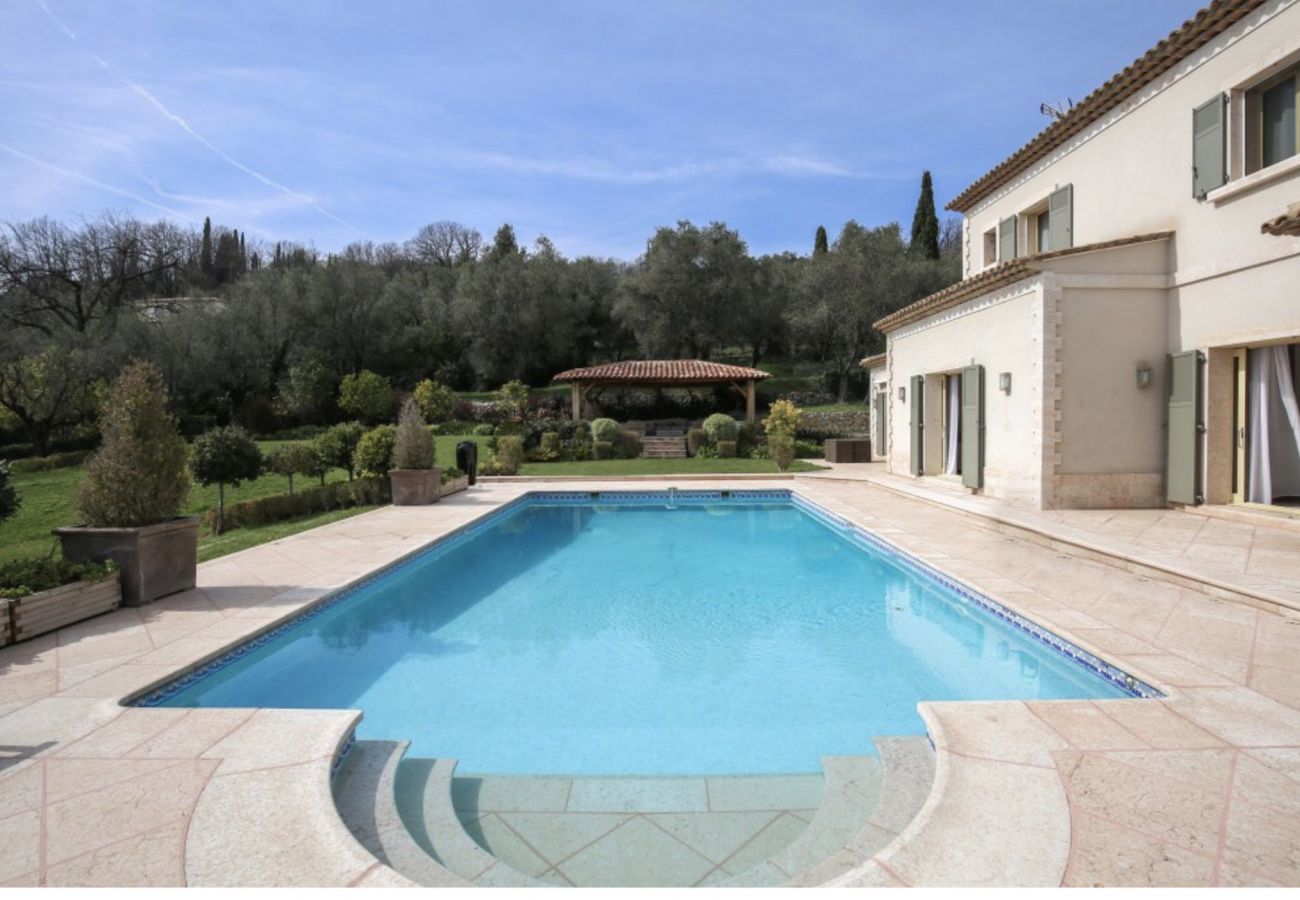 Villa in Châteauneuf-Grasse - Villa Fleur