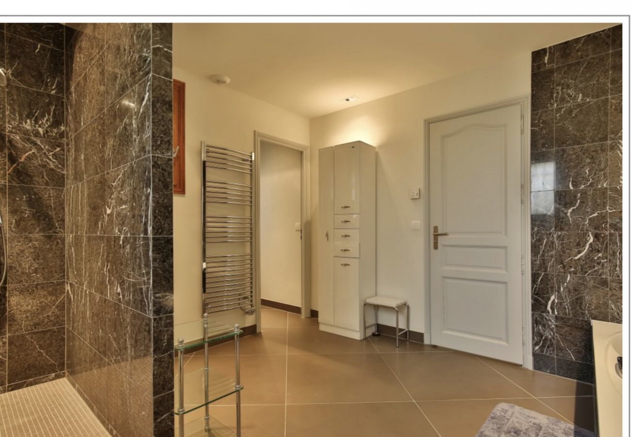 Villa in Châteauneuf-Grasse - Villa Fleur