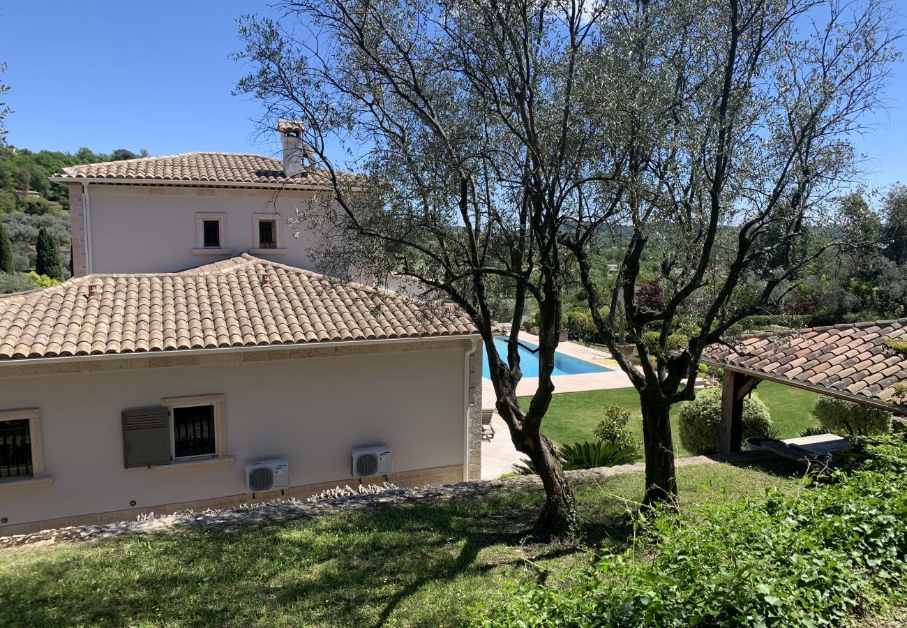 Villa in Châteauneuf-Grasse - Villa Fleur