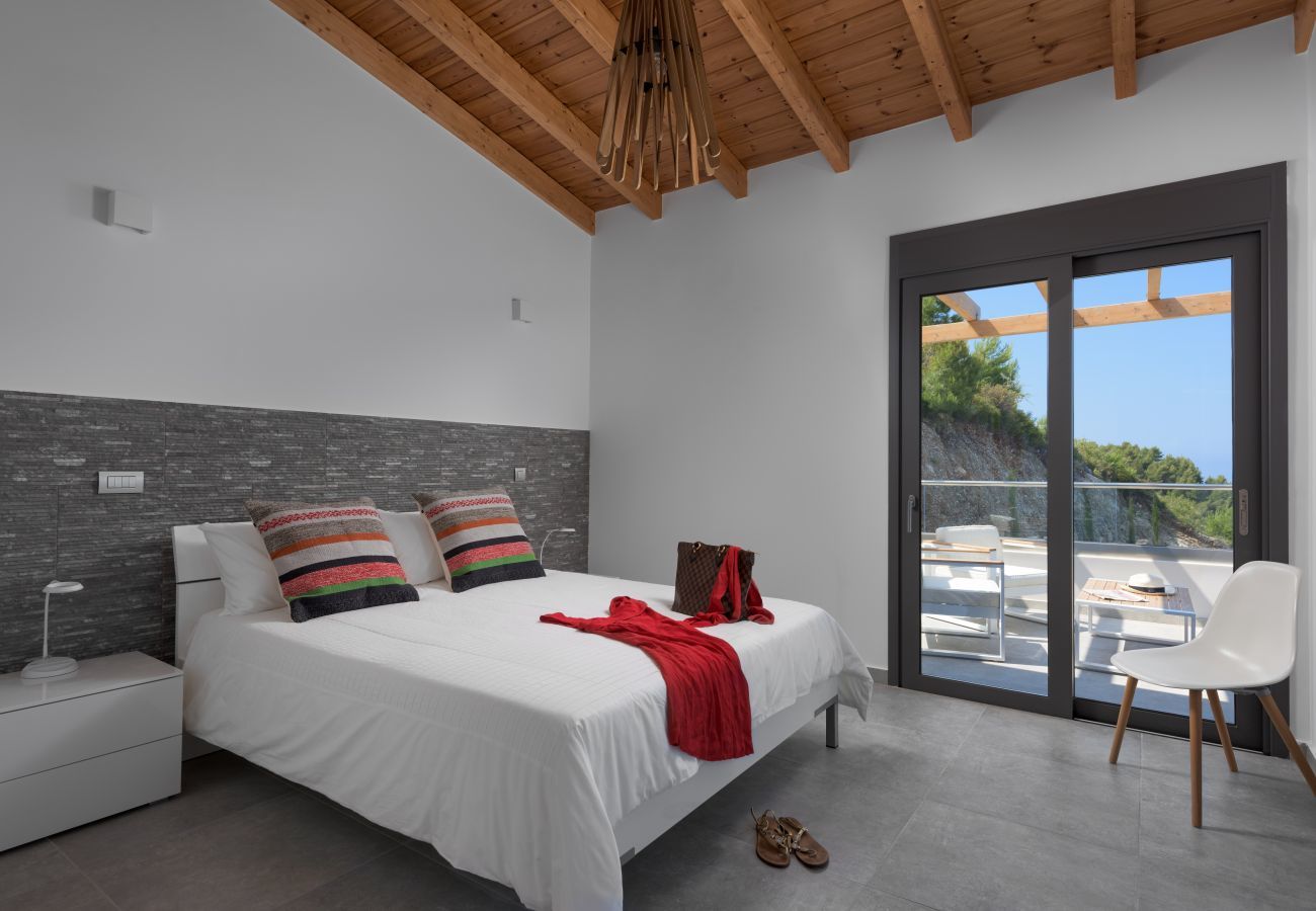 Villa in Agios Nikitas - Villa Kathisma Bay 