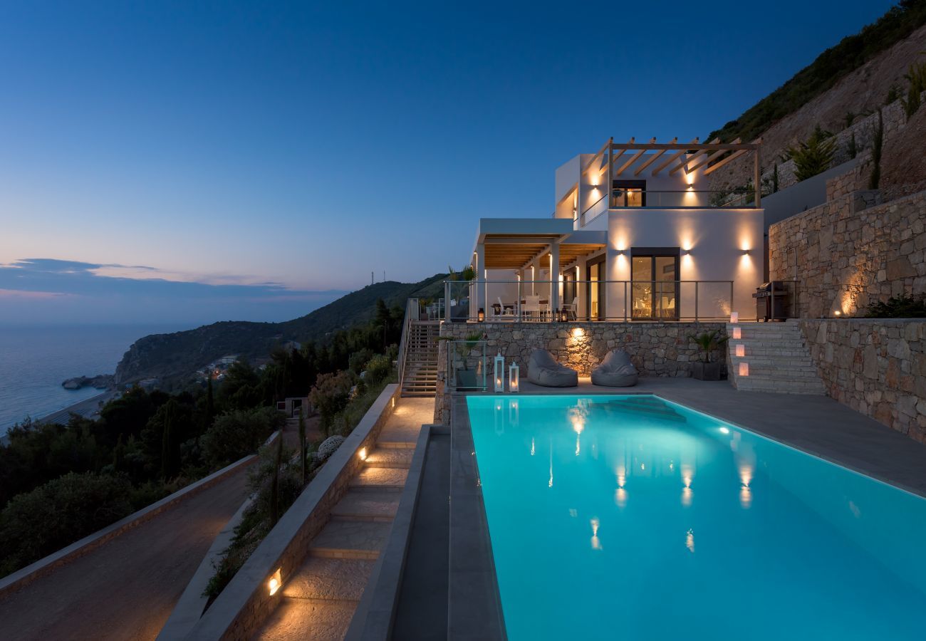 Villa in Agios Nikitas - Villa Kathisma Bay 