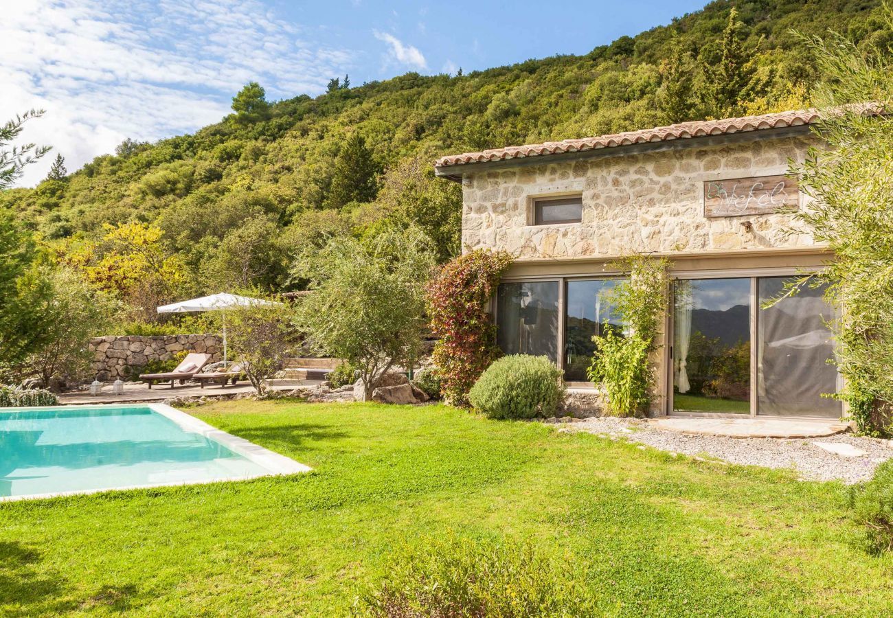 Villa in Lazarata - Villa Nefeli