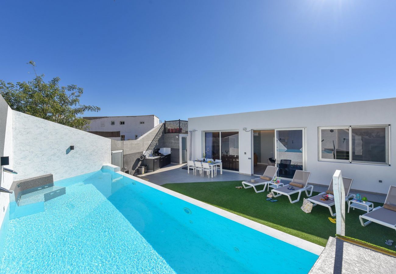 Huis in Maspalomas - Villa Moderno