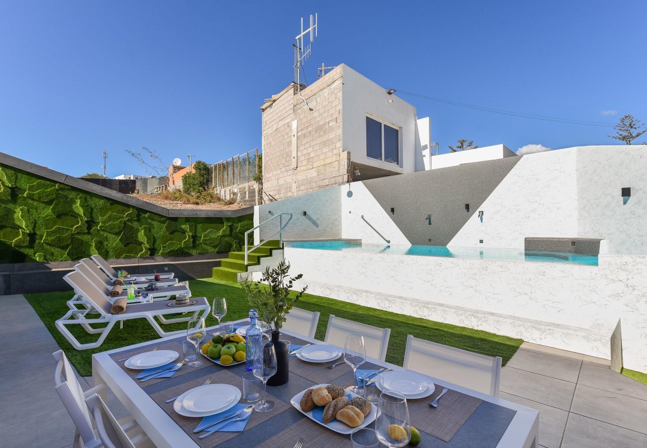Huis in Maspalomas - Villa Moderno