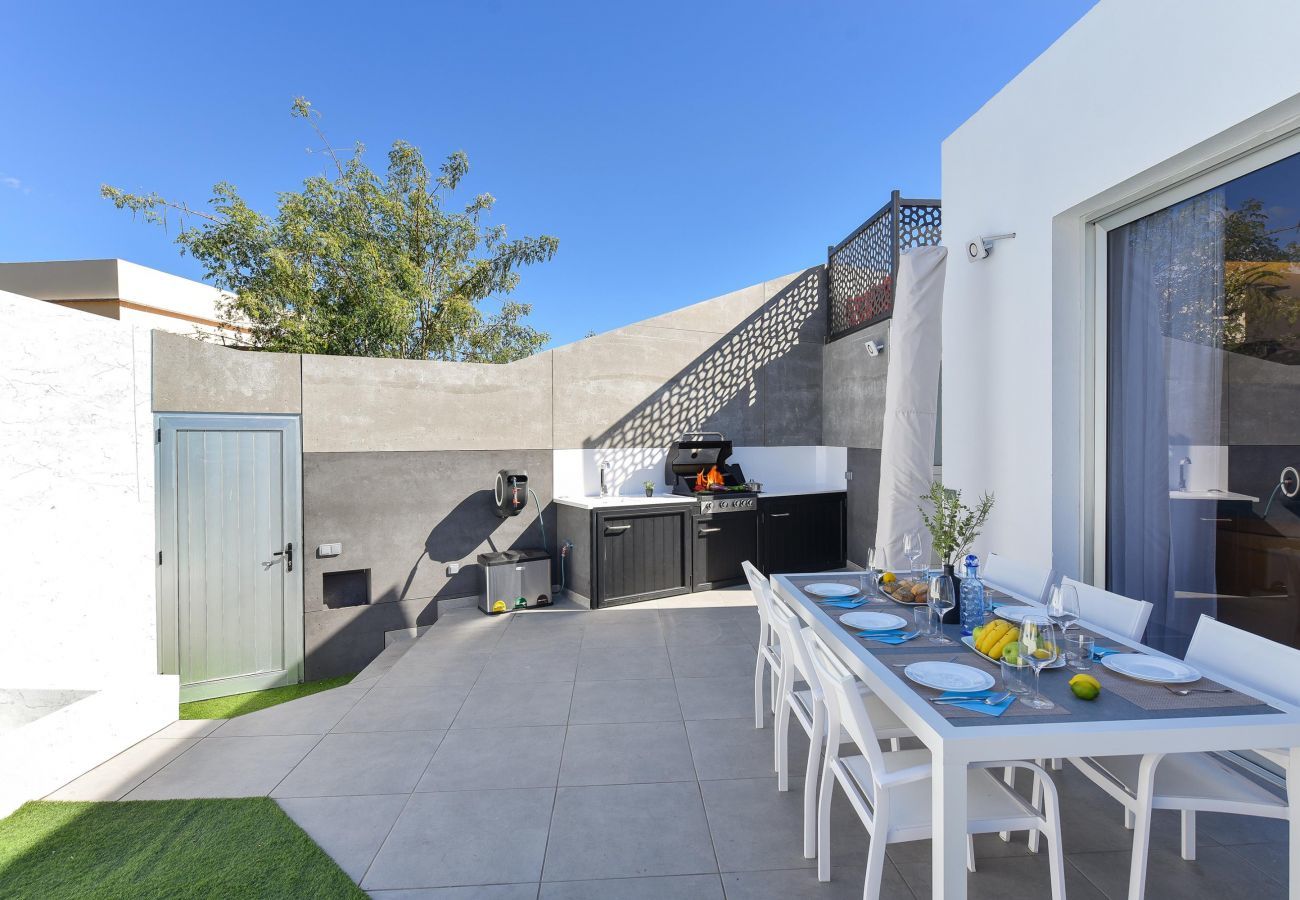 Huis in Maspalomas - Villa Moderno