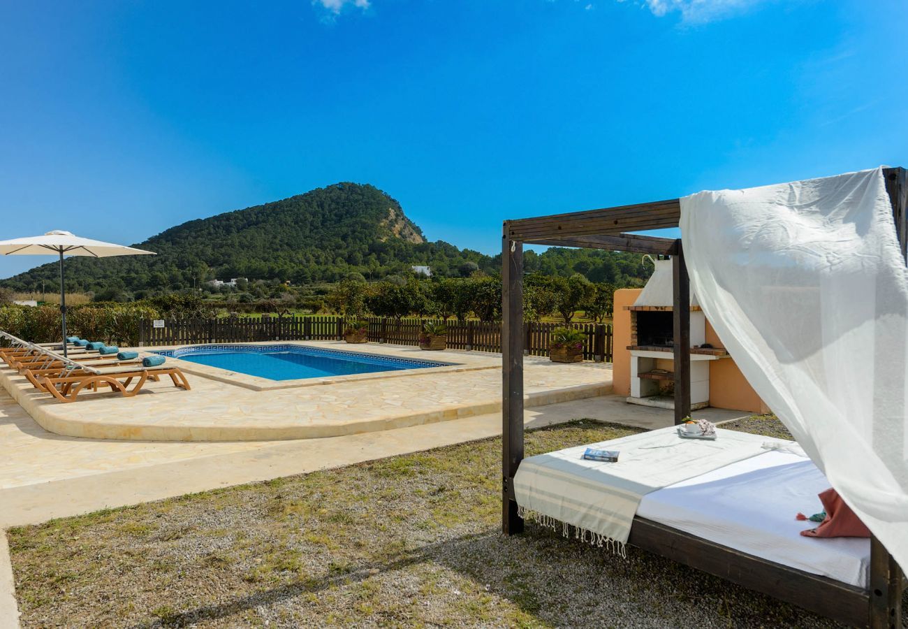 Villa in Santa Eulalia des Riu - Casa Zelia