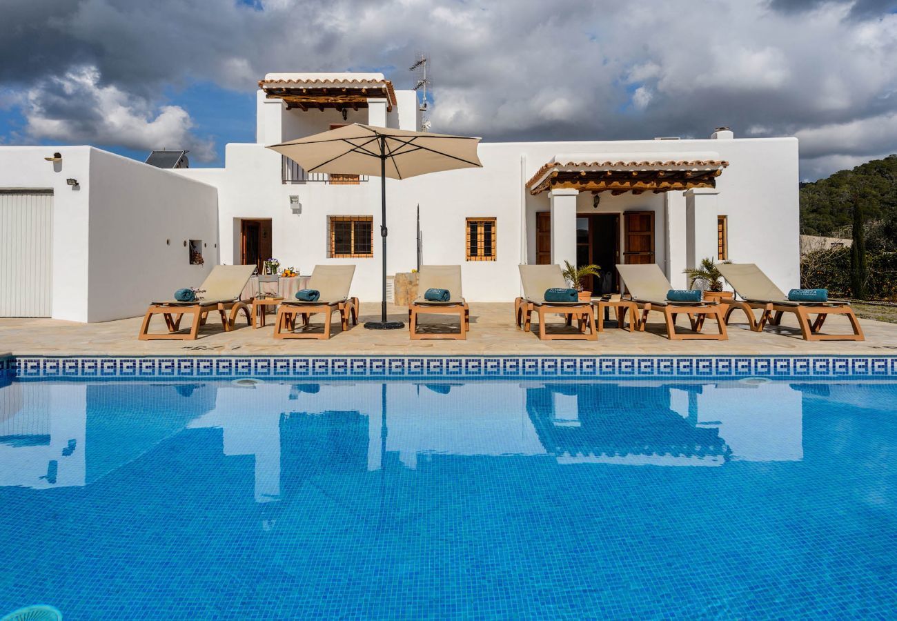 Villa in Santa Eulalia des Riu - Casa Zelia