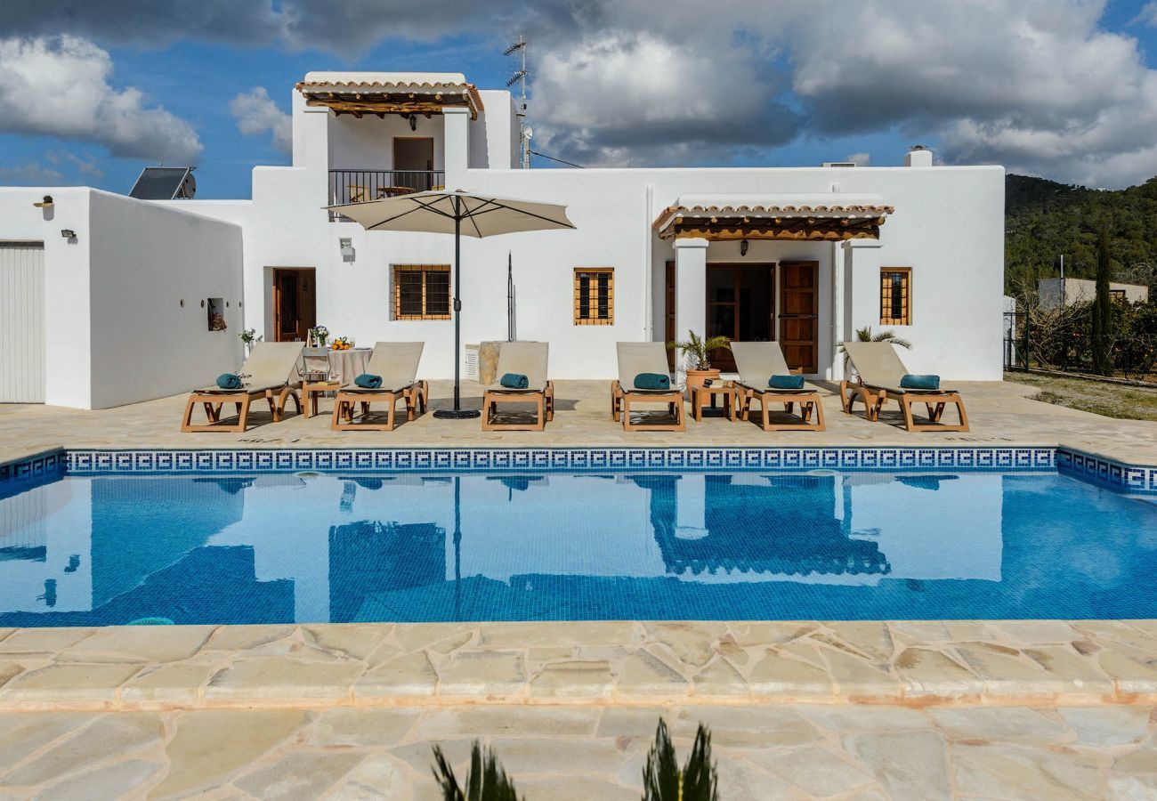 Villa in Santa Eulalia des Riu - Casa Zelia