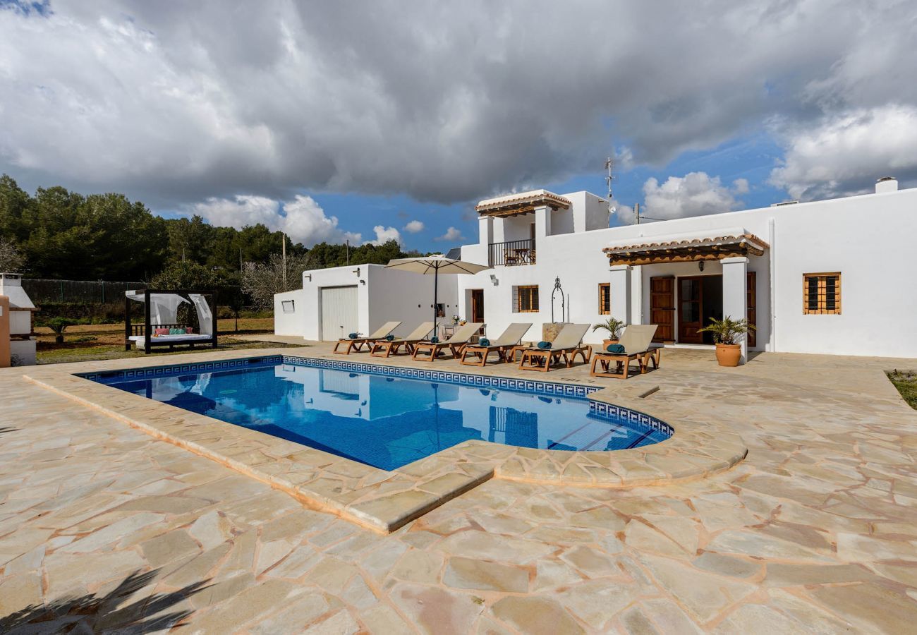 Villa in Santa Eulalia des Riu - Casa Zelia