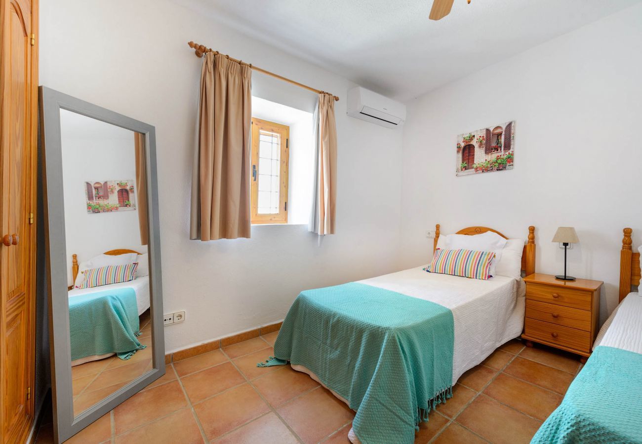 Villa in Santa Eulalia des Riu - Casa Zelia
