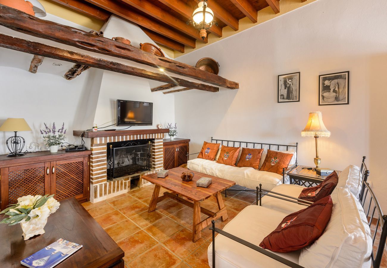 Villa in San Carlos/ Sant Carles de Peralta - Villa Indy