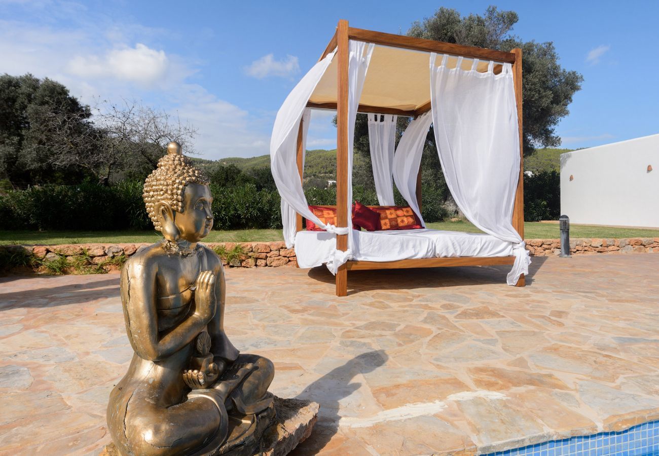 Villa in San Carlos/ Sant Carles de Peralta - Villa Indy