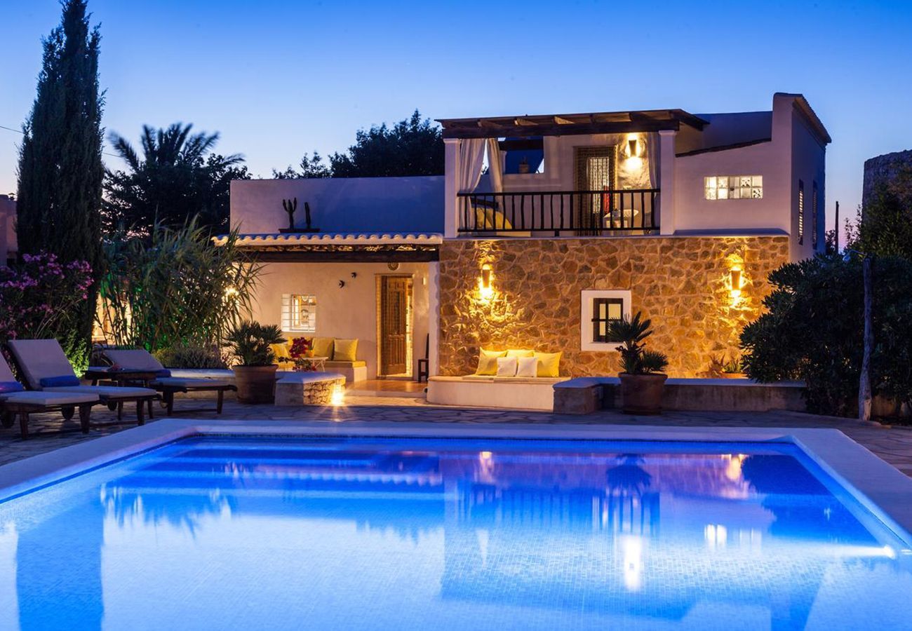 Villa in Sant Josep de Sa Talaia - Villa Piedra