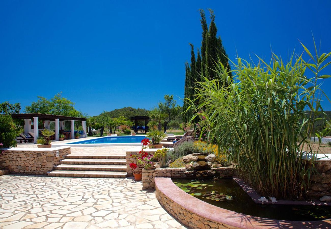 Villa in Sant Josep de Sa Talaia - Villa Piedra