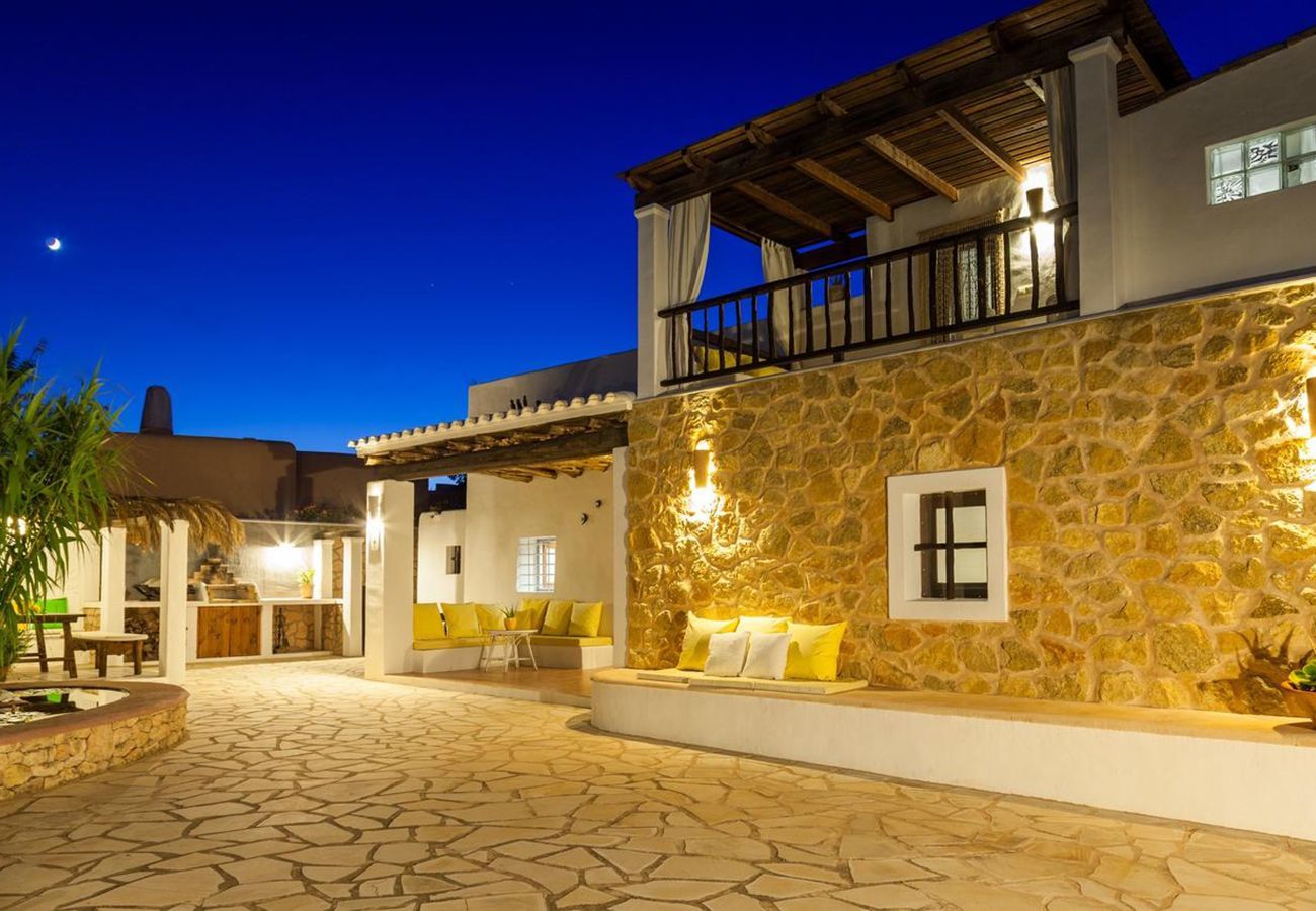 Villa in Sant Josep de Sa Talaia - Villa Piedra