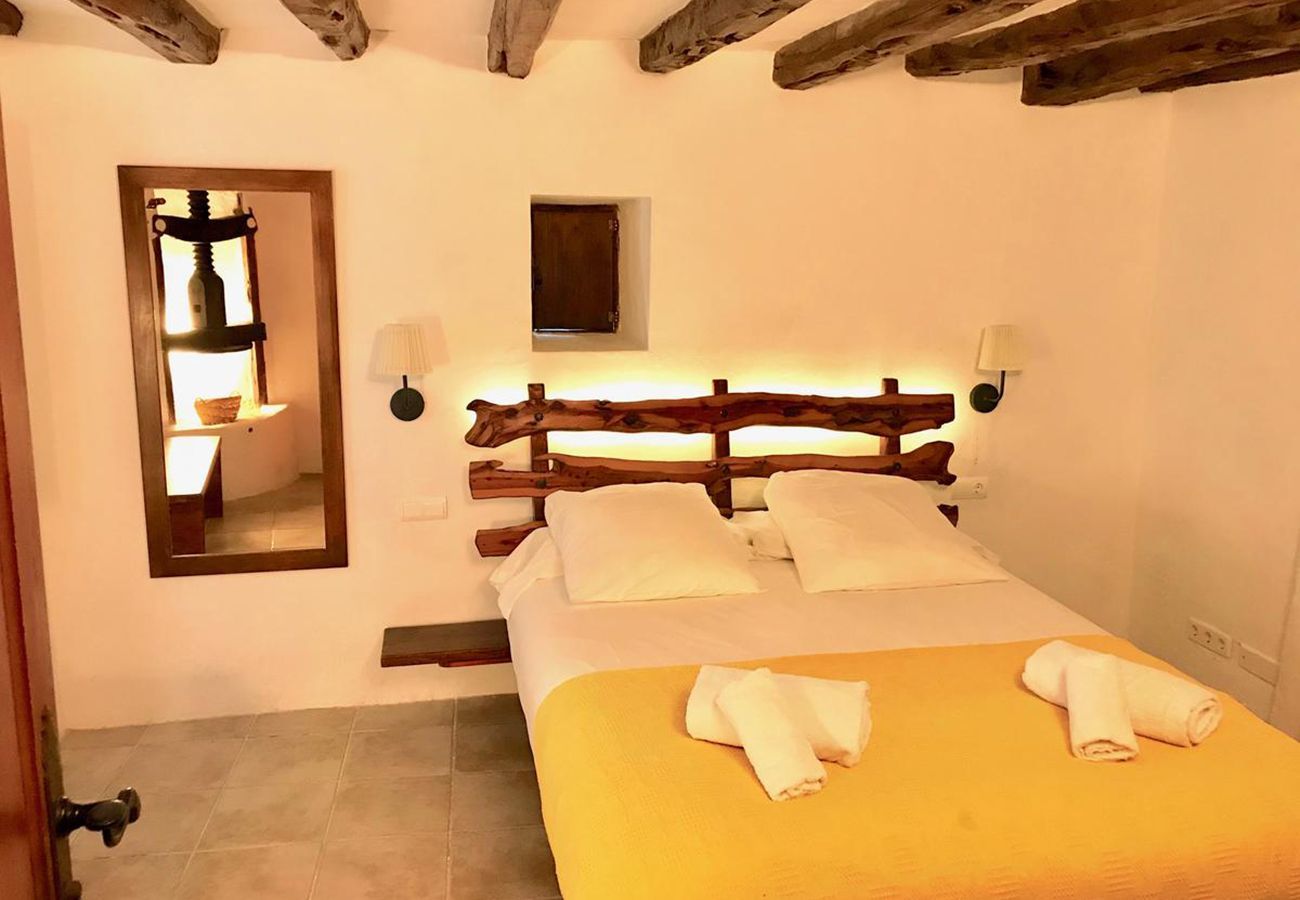 Villa in Sant Josep de Sa Talaia - Villa Piedra