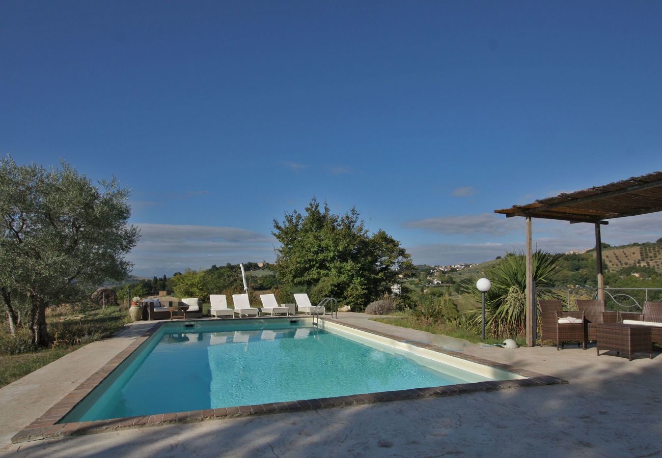 Huis in Mogliano - Casa Demi