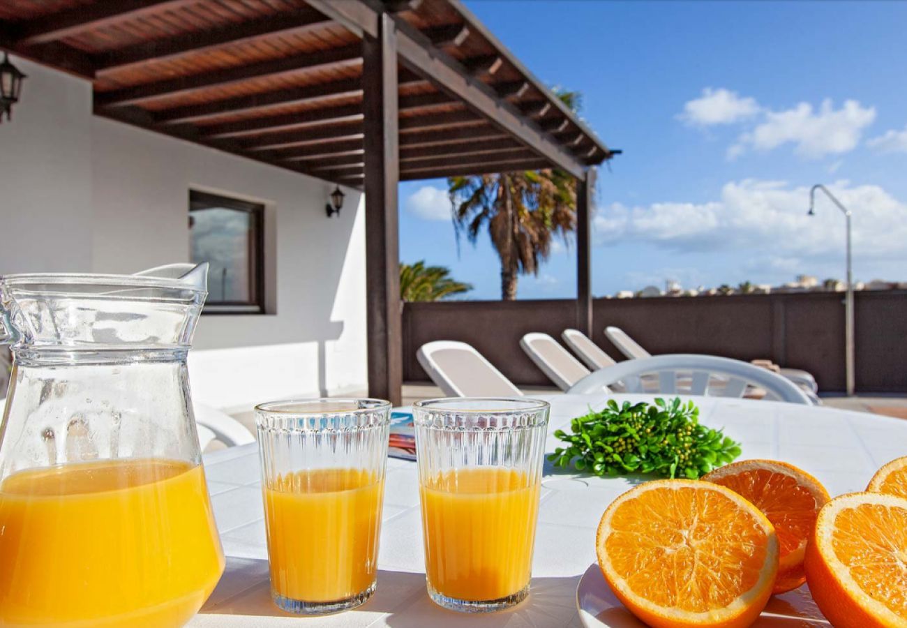Villa in Playa Blanca - Villa Luciana