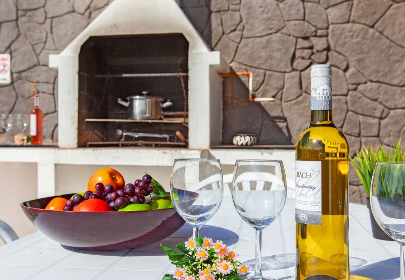 Villa in Playa Blanca - Villa Luciana