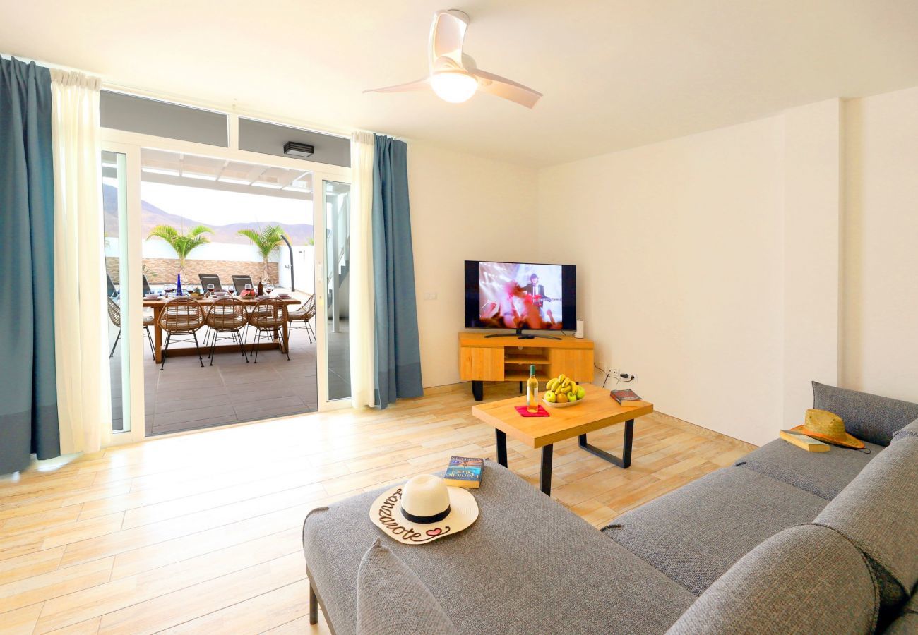 Villa in Playa Blanca - Villa Ruby