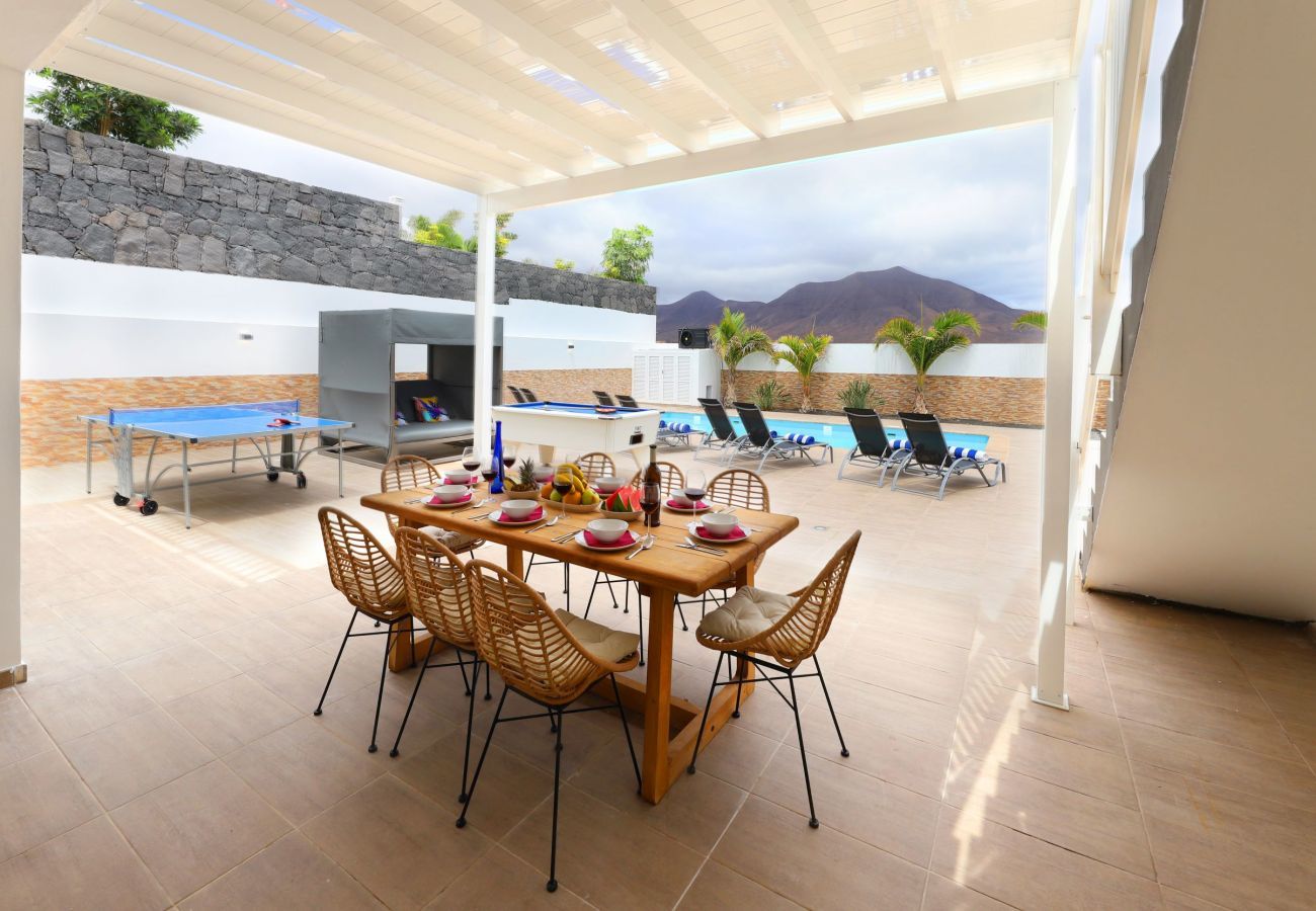 Villa in Playa Blanca - Villa Ruby