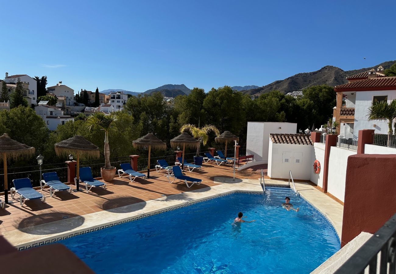 Villa in Nerja - Villa Amaia